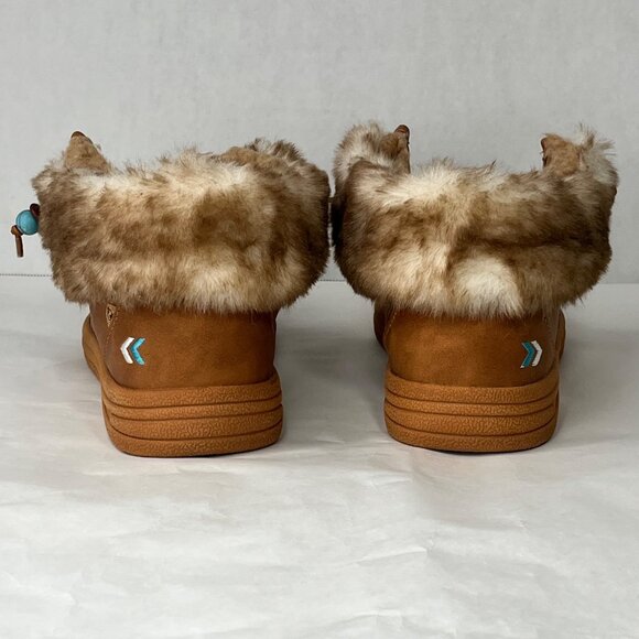 Womens Lamo Moccasin Boots With Faux Fur Lining & Embroidered  Size 9 Brown - Picture 3 of 6